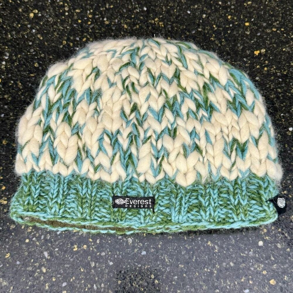 Everest Designs Wool Knit Toboggan. Kids 5-12 - Picture 12 of 13